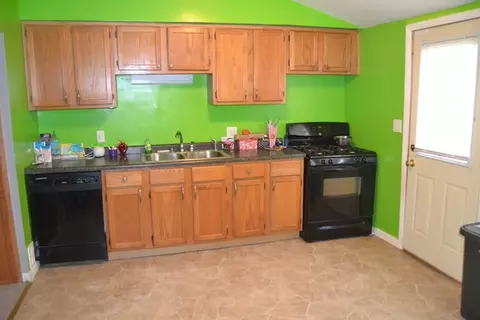 216 E Washington St, Ottawa, IL 61350 photo 4