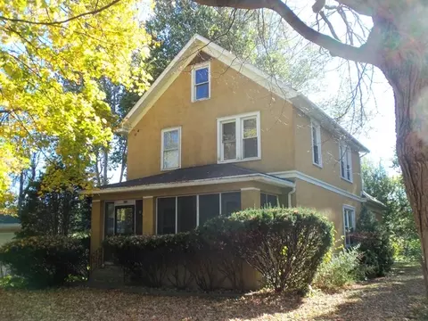 515 E Jefferson St, Morris, IL 60450 photo 2