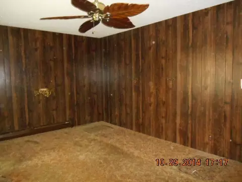 111 W 5th St, Spring Valley, IL 61362 photo 3