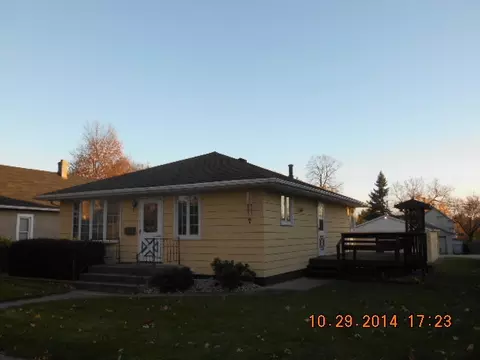 111 W 5th St, Spring Valley, IL 61362 photo 1