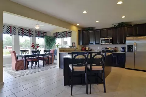 16618 Lewood Dr, Plainfield, IL 60586 photo 3