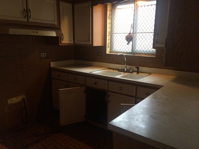 1148 E 90th St, Chicago, IL 60619 photo 4