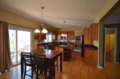 26661 Lindengate Cir, Plainfield, IL 60585 photo 2