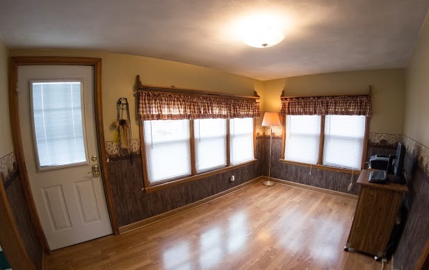 245 N 5th St, Capron, IL 61012 photo 6