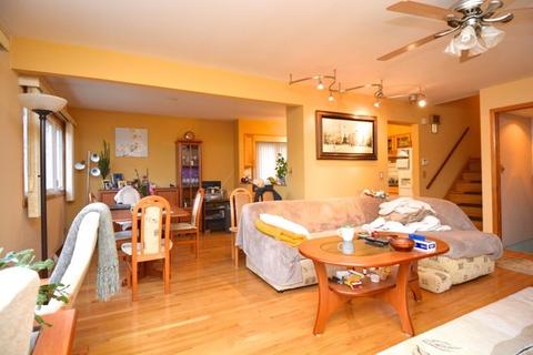 1906 Riverview Ave, Des Plaines, IL 60018 photo 9