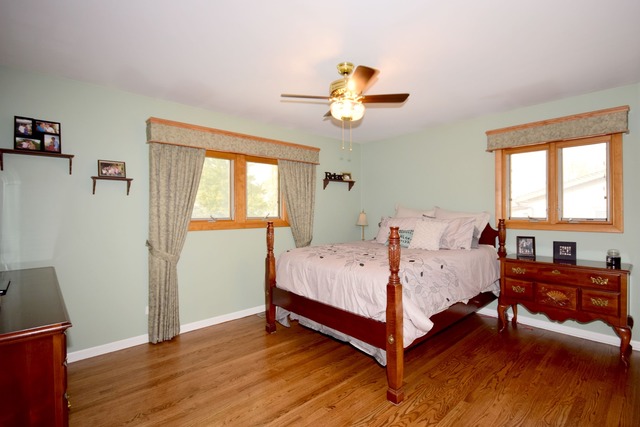 526 N Monarch Ln, Addison, IL 60101 photo 9
