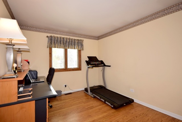 526 N Monarch Ln, Addison, IL 60101 photo 11