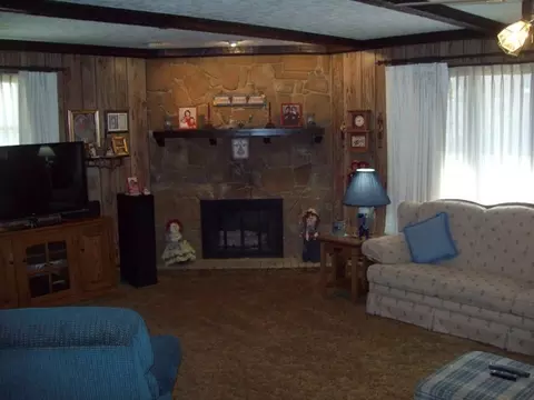 107 Crestview Ct, Walnut, IL 61376 photo 7