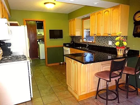 23334 W Leach Dr, Plainfield, IL 60586 photo 9