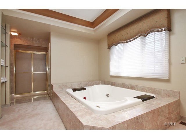 4025 Blake Ln, Glenview, IL 60026 photo 11
