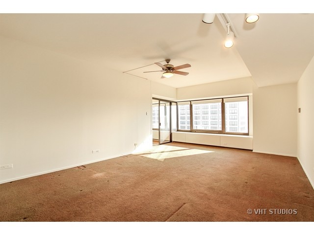 175 E Delaware Pl #5914, Chicago, IL 60611 photo 1