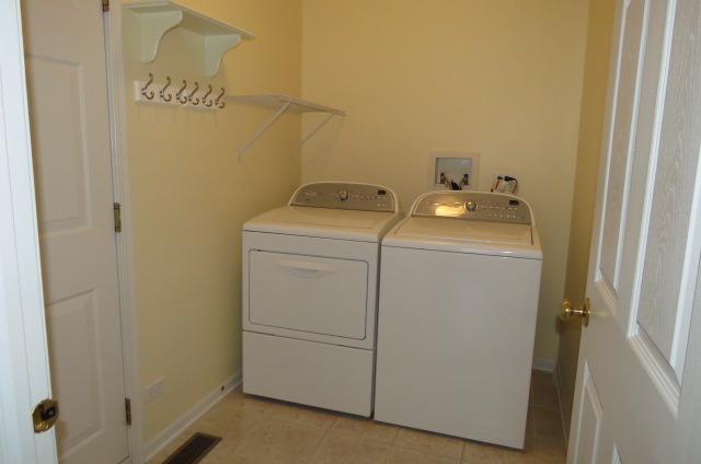 1271 Bison Ln, Hoffman Estates, IL 60192 photo 7