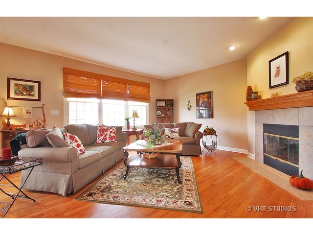 2254 Thistle Rd, Glenview, IL 60026 photo 6