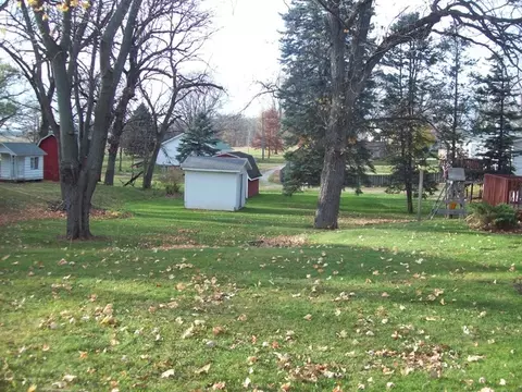 201 W Walnut St, Walnut, IL 61376 photo 10