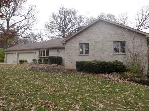 2920 E 15th Rd, Ottawa, IL 61350 photo 1