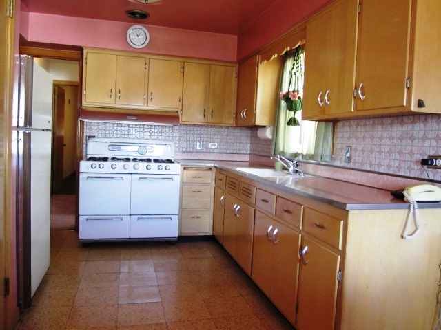 3763 N Odell Ave, Chicago, IL 60634 photo 3