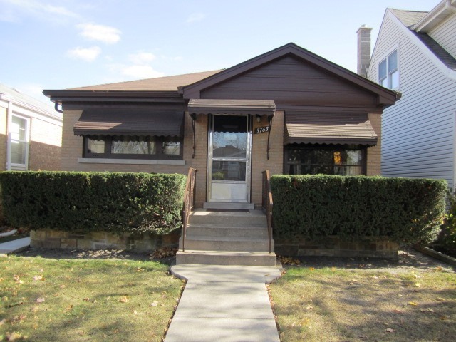 3763 N Odell Ave, Chicago, IL 60634 photo 1