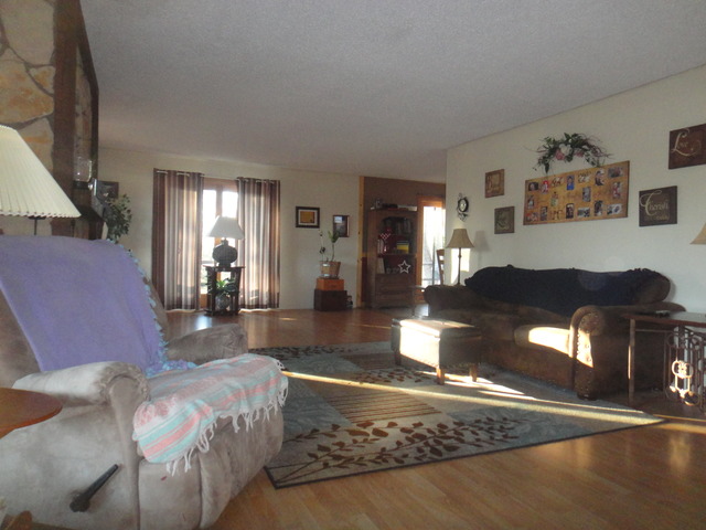 2074 S Sandbar Rd, Kankakee, IL 60901 photo 9