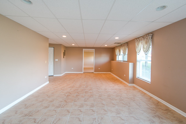 5190 Shotkoski Dr, Hoffman Estates, IL 60192 photo 25