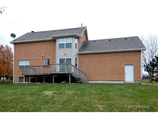 1306 Hilltop Blvd, Mchenry, IL 60050 photo 15
