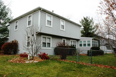581 N Lyle Ave, Elgin, IL 60123 photo 6