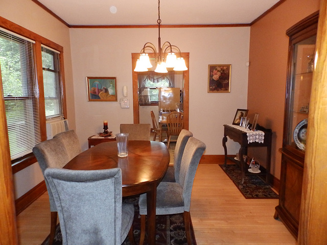 842 Augusta Ave, Elgin, IL 60120 photo 7