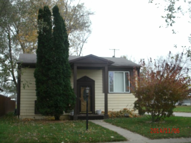 631 N Cottage Ave, Kankakee, IL 60901 photo 1