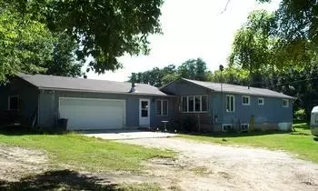 13725 Garden Plain Rd, Morrison, IL 61270 photo 1