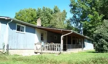 13725 Garden Plain Rd, Morrison, IL 61270 photo 2