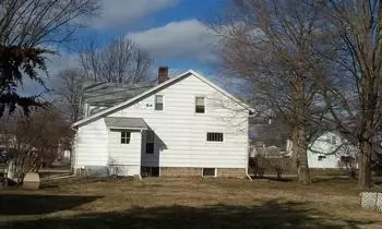 105 W Morris St, Morrison, IL 61270 photo 2