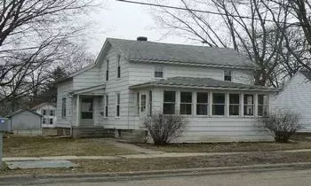 105 W Morris St, Morrison, IL 61270 photo 1
