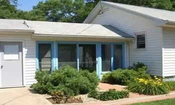111 E 1st Ave, Lyndon, IL 61261 photo 2