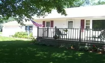 111 E 1st Ave, Lyndon, IL 61261 photo 1