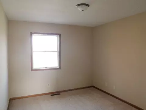 305 Twilight Dr, Morris, IL 60450 photo 5