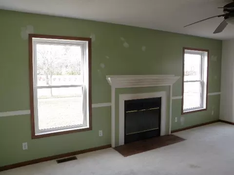 305 Twilight Dr, Morris, IL 60450 photo 2
