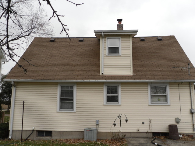 3091 Patton Dr, Des Plaines, IL 60018 photo 1