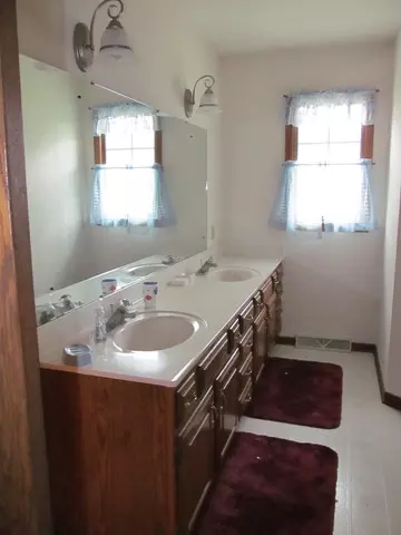 4191 E 050th Rd, Mendota, IL 61342 photo 7