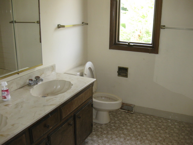 Undisclosed, Olympia Fields, IL 60461 photo 10