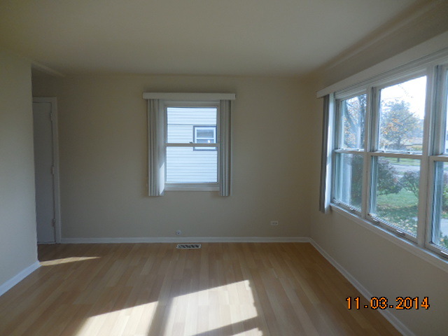 2106 Eastman St, Rolling Meadows, IL 60008 photo 1