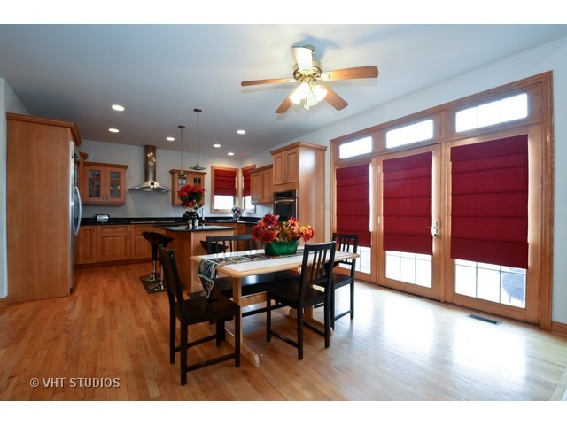 1401 Selkirk St, Flossmoor, IL 60422 photo 4