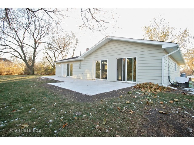 400 Northview Ln, Hoffman Estates, IL 60169 photo 10