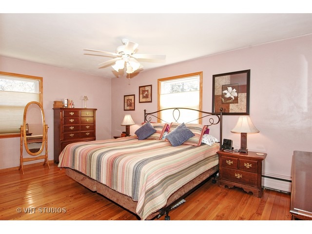 972 Hillcrest Rd, Elgin, IL 60123 photo 6