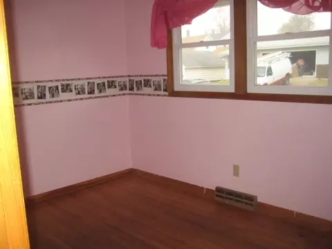 1325 Walnut St, Peru, IL 61354 photo 6