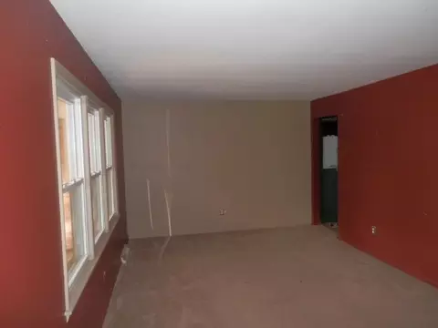 161 N Bates Ave, Kankakee, IL 60901 photo 8