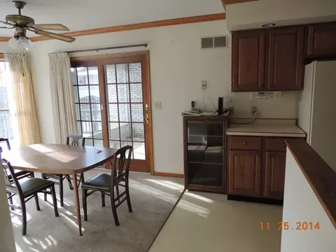 2812 Debo Dr, Peru, IL 61354 photo 6