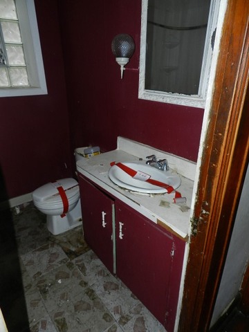 7012 S Artesian Ave, Chicago, IL 60629 photo 4