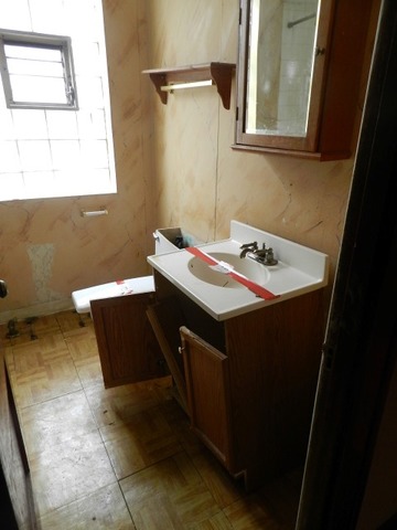 7012 S Artesian Ave, Chicago, IL 60629 photo 8