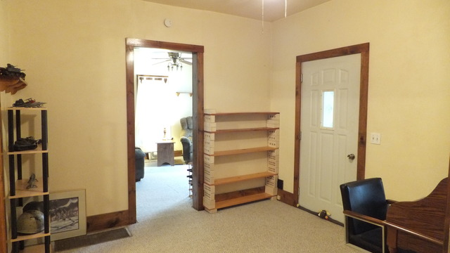 503 E Main St, Durand, IL 61024 photo 3