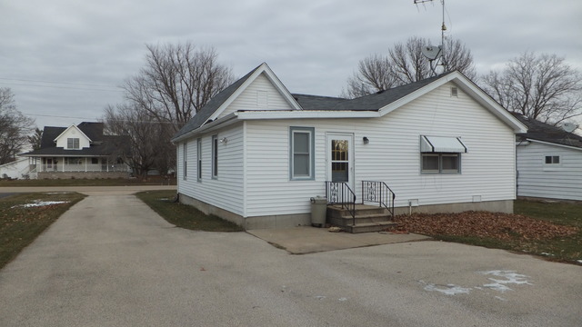 503 E Main St, Durand, IL 61024 photo 14