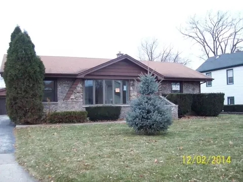 7636 Beloit Ave, Bridgeview, IL 60455 photo 10